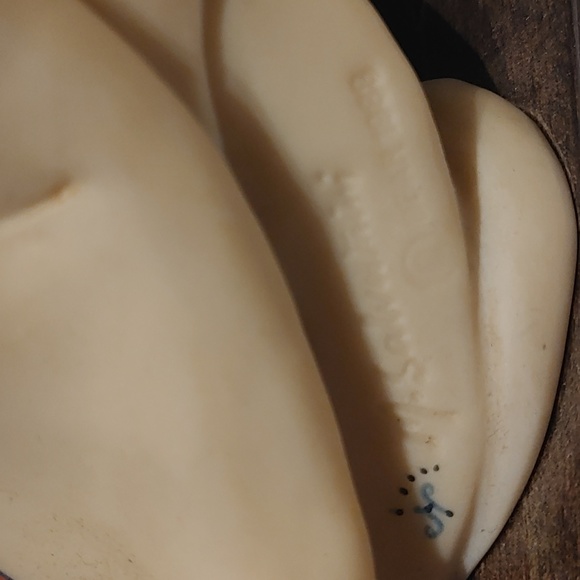 M. Salvestrini Indigenous Figurine - Picture 9 of 11